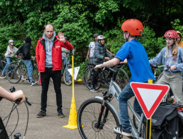 240506_VerkeerOpSchool_fietsvaardigheid_fietsherstelling_DD-2415-720x479-fbc950a4-43d3-460e-9ac1-b87152d51db6